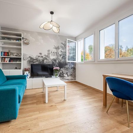 Charming Parisian Home Away From Home In The Heart Of 파리 외부 사진